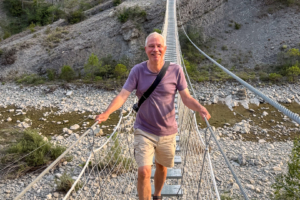 14.6.2026 - Abendspaziergang zum R&iacute;o Yesa, die gesicherte H&auml;ngebr&uuml;cke &uuml;ber den R&iacute;o Yesa ;-)