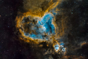 22.8.2026 - IC1805 Heart Nebula, SHO, 1.6h RGB, 6.5h HaO3, 12.5h S2O3 im Dez 25 - Jan 26